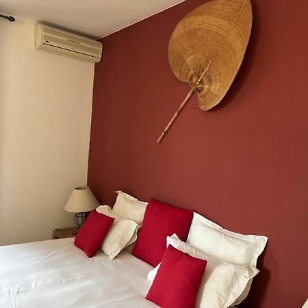 La Bruceliere Bed & Breakfast Issigeac Ngoại thất bức ảnh
